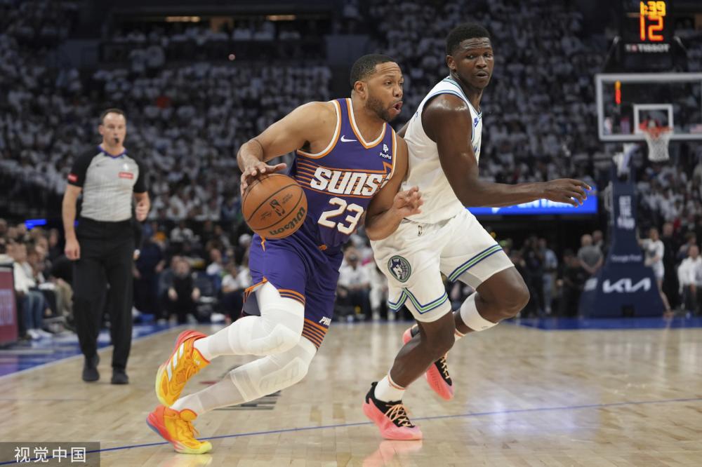 球队表现出 球队表现出