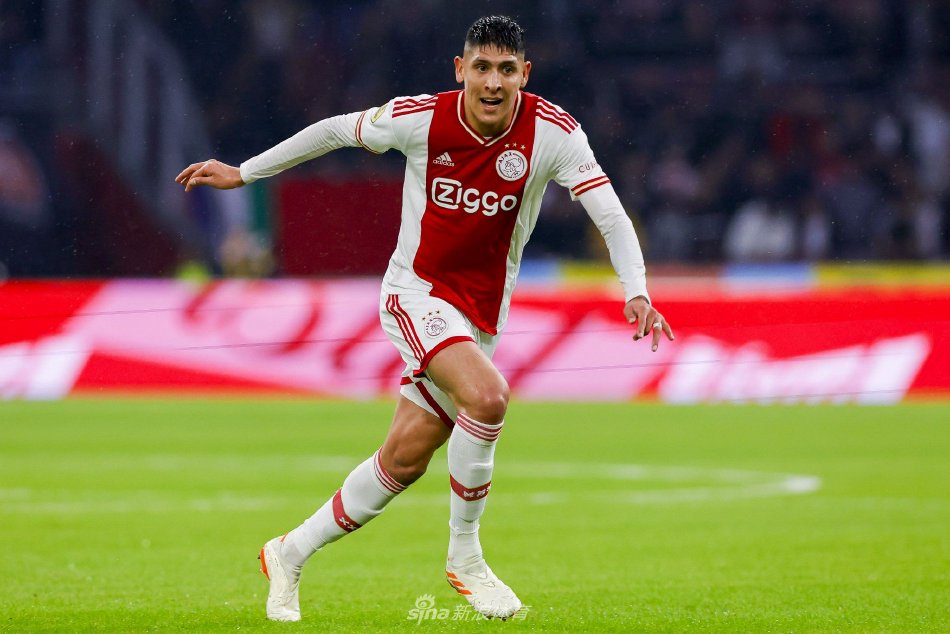 再战一年，记者：莫德里奇希望在皇马踢到岁并退役.