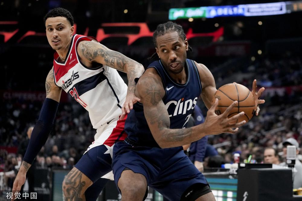 场上看似毫 场上看似毫